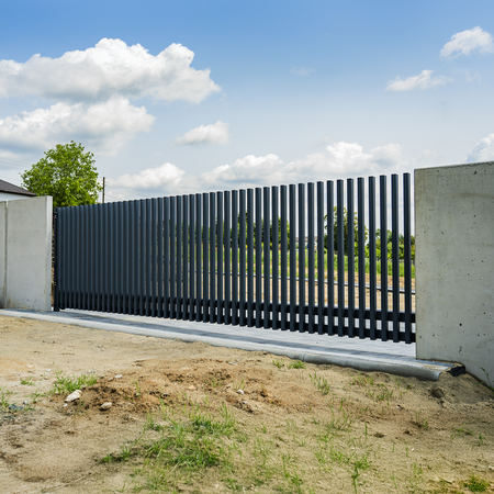 Brama przesuwna grzebieniowa (60x40mm, rozstaw profili co 4cm) 4000x1700mm PRAWA grafit STR RAL7021