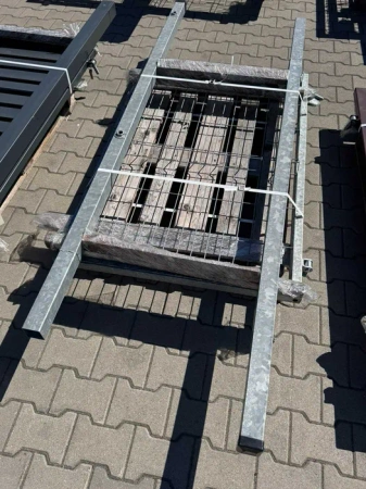 OUTLET - Furtka panelowa 1400mm x 910mm 3D fi-4 ocynk - prawa