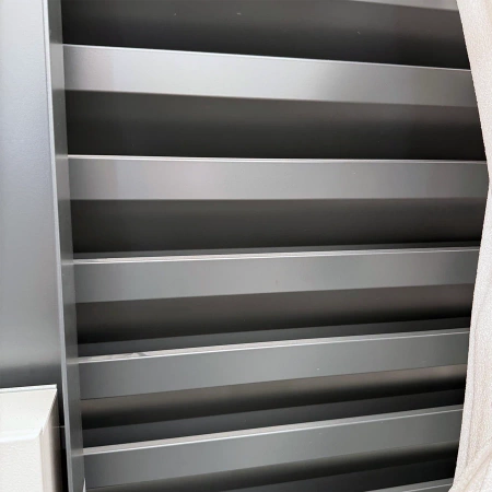 OUTLET - Brama przesuwna HOME INCLUSIVE AW.10.229 o wym. 4000mm x 1600mm z napędem AWSo 2018 PRO grafit RAL7016 - lewa