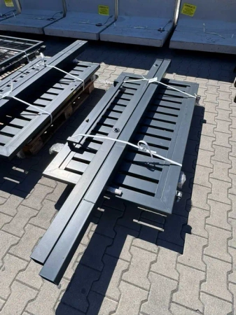 OUTLET - Furtka palisadowa z pochwytem 1600mm x 1000mm - profil poziomy 80mm x 20mm RAL7016 