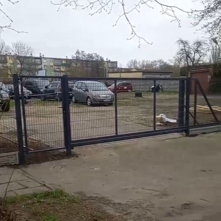 OUTLET - Brama kratowa przesuwna Wiśniowski Gardia Vega 2D (6/5/6) 4000mm x 1600mm / sterowanie ręczne / str. otwierania - lewa / RAL 7016 MAT