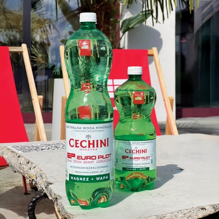 Woda wysokozmineralizowana średnionasycona Cechini x Euro-Płot butelka 1,5L
