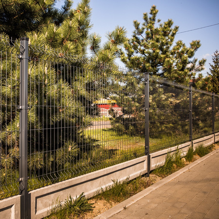 Ogrodzenie panelowe 3D (fi-4mm) o wys. 1530mm - 125MB (zestaw - panele, słupki, obejmy) RAL7016